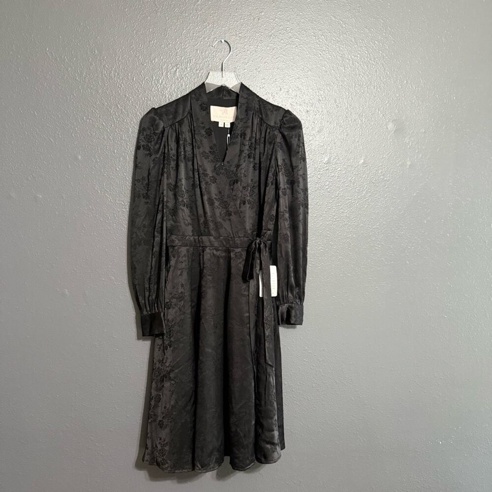 Gal Meets Glam NWT Ivy Bouquet Jacquard Wrap Dress Size 4 - Picture 4 of 10